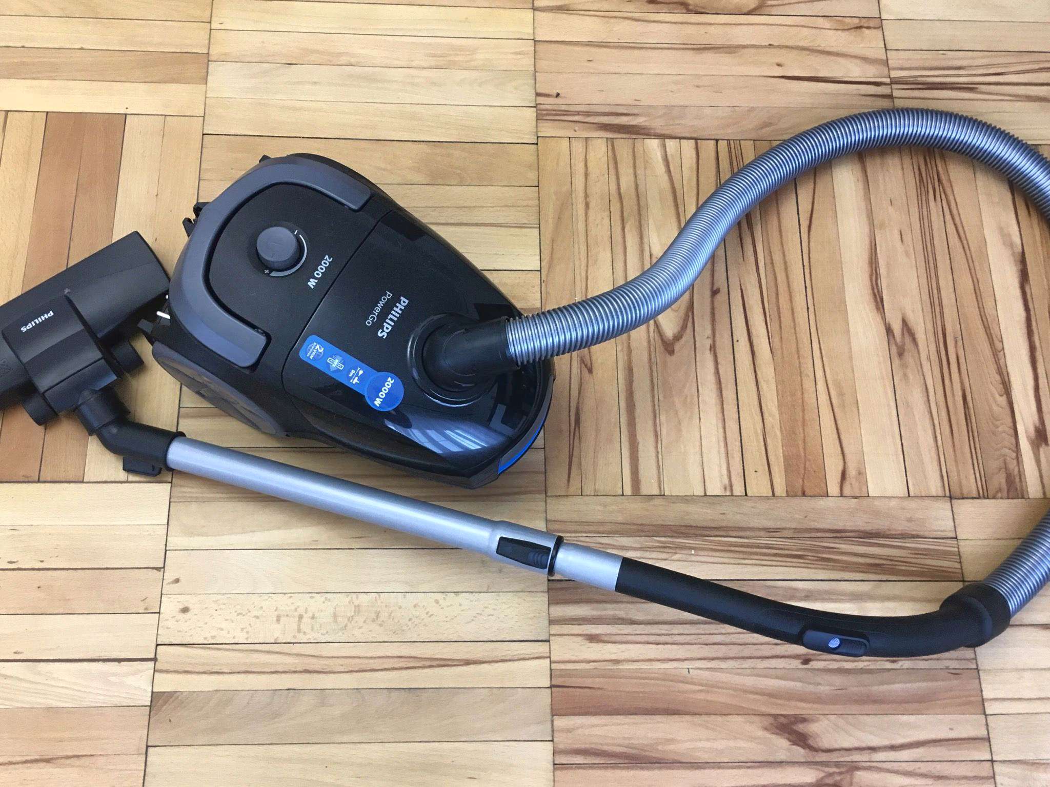 Philips Vacuum Cleaner FC9570.-- 439 UAE_